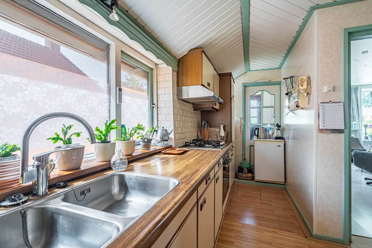 Vrijstaande woning te koop: Hoofdweg 20, Midwolda