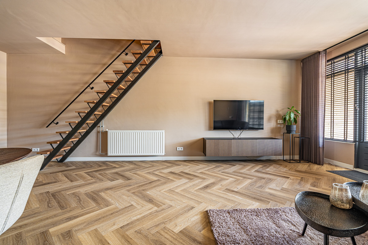 Tussenwoning te koop: Tijsweer 21, Scheemda