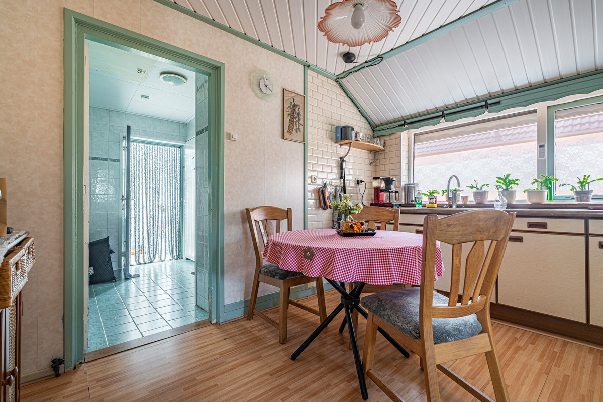 Vrijstaande woning te koop: Hoofdweg 20, Midwolda