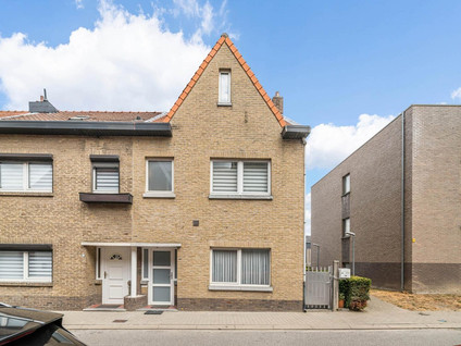 PANNENOVENWEG 20 3700 TONGEREN 