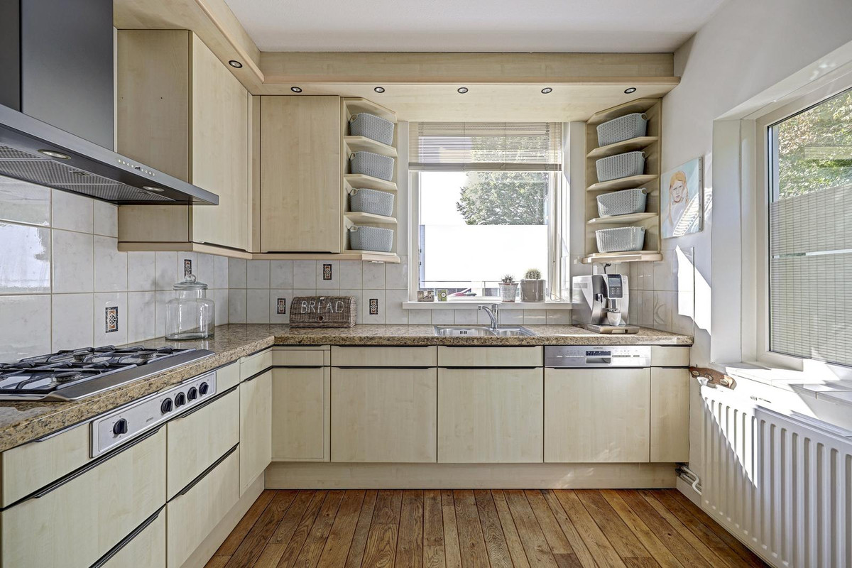 Hoekwoning te koop: Sikkelvoorde 16, Spijkenisse