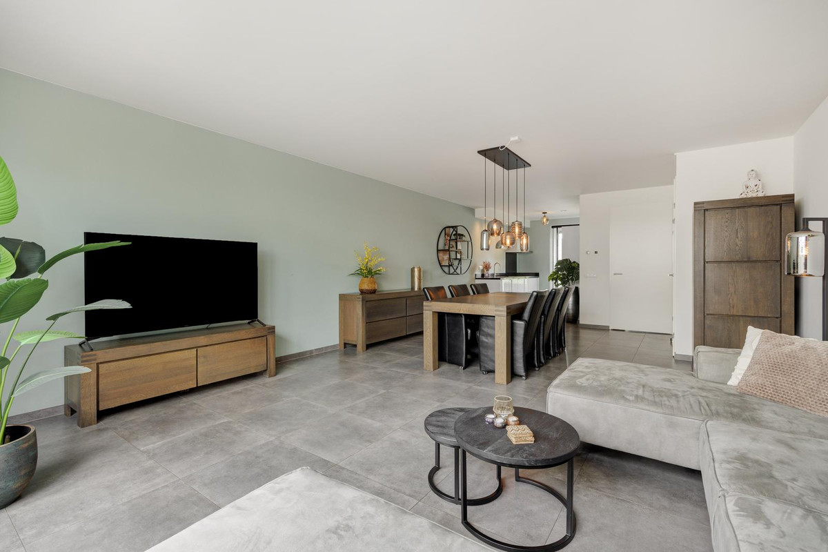 Tussenwoning te koop: Speenkruid 13, Berghem