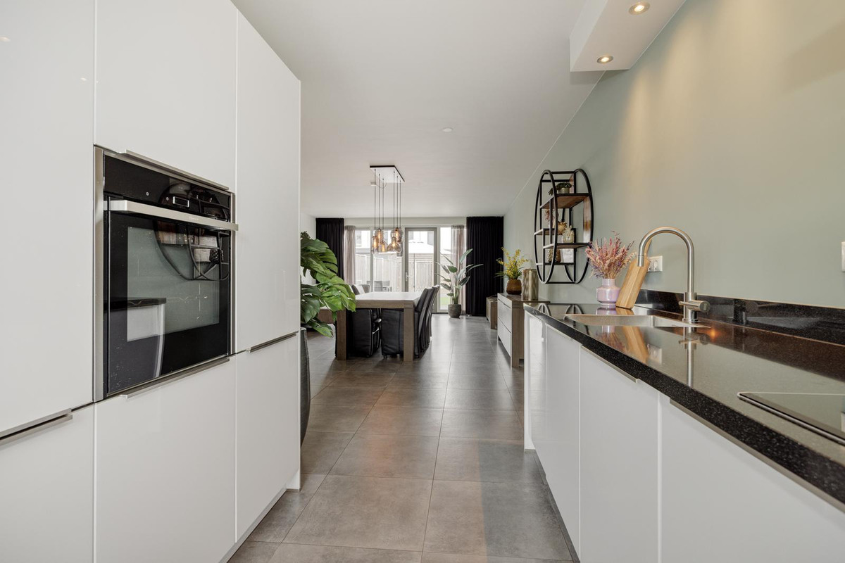Tussenwoning te koop: Speenkruid 13, Berghem