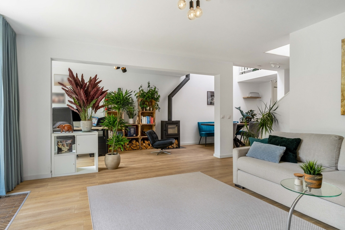 Twee-onder-één-kap te koop: Rondostraat 36, Almere