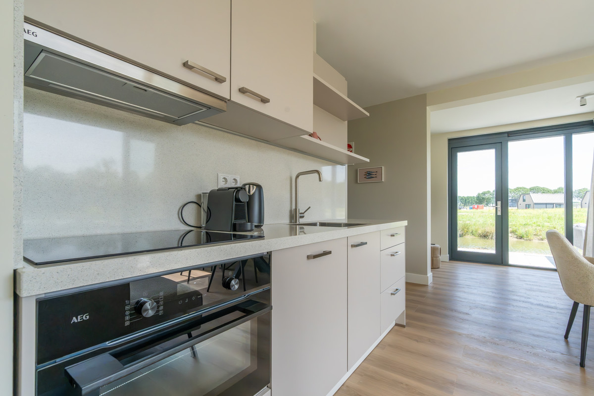 Vrijstaande woning te koop: Suisendijk 16-15, Oude-Tonge