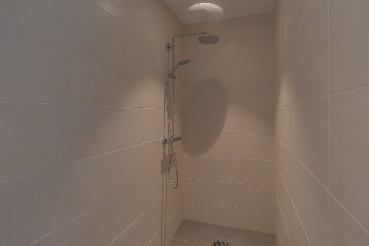 Vrijstaande woning te koop: Suisendijk 16-15, Oude-Tonge
