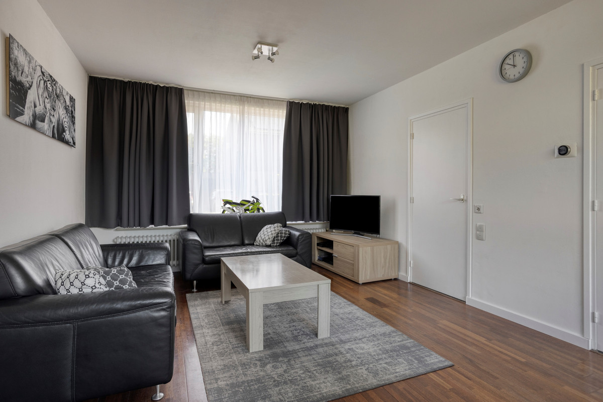 Twee-onder-één-kap te koop: Esstraat 24, Echt