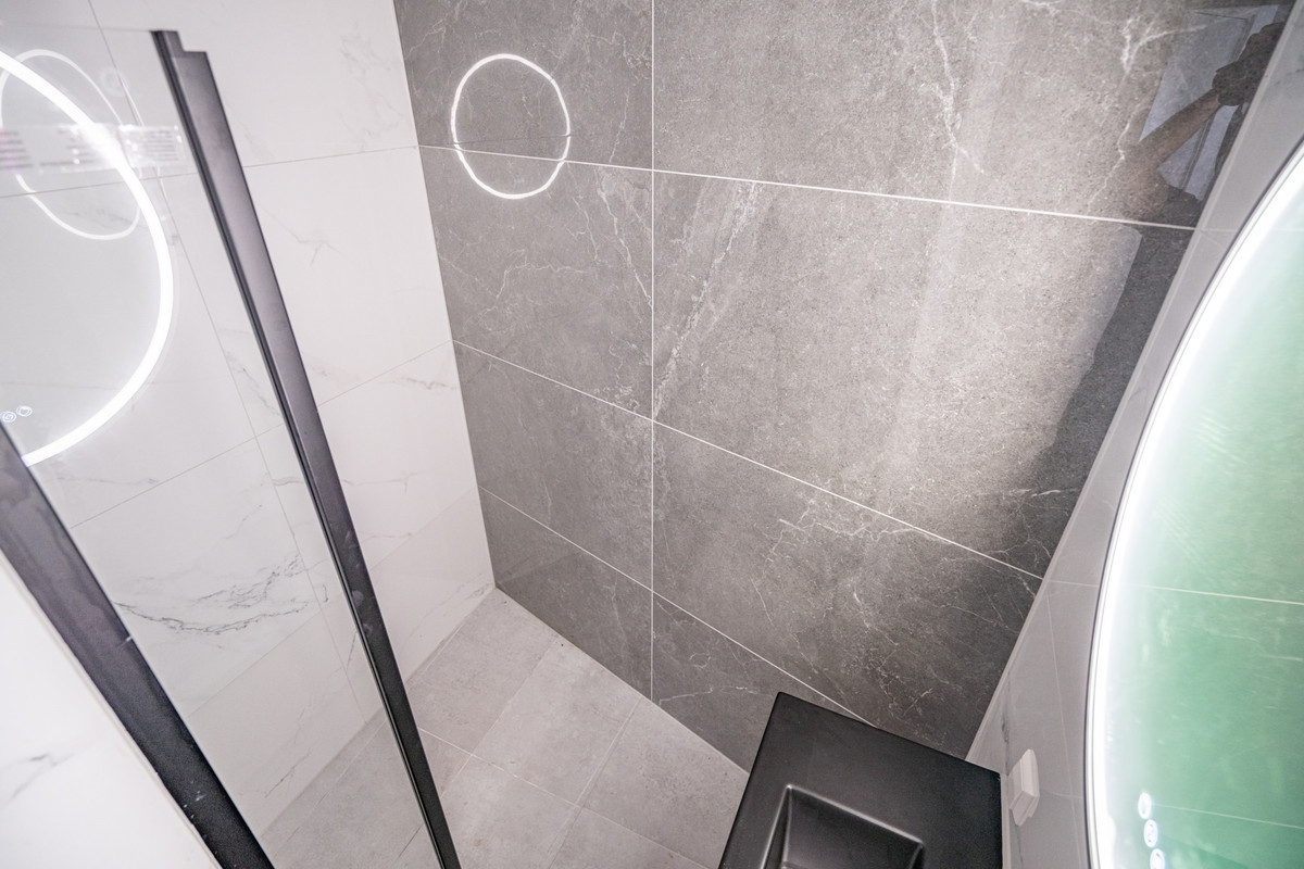 Appartement te koop: Morsweg 33, Leiden