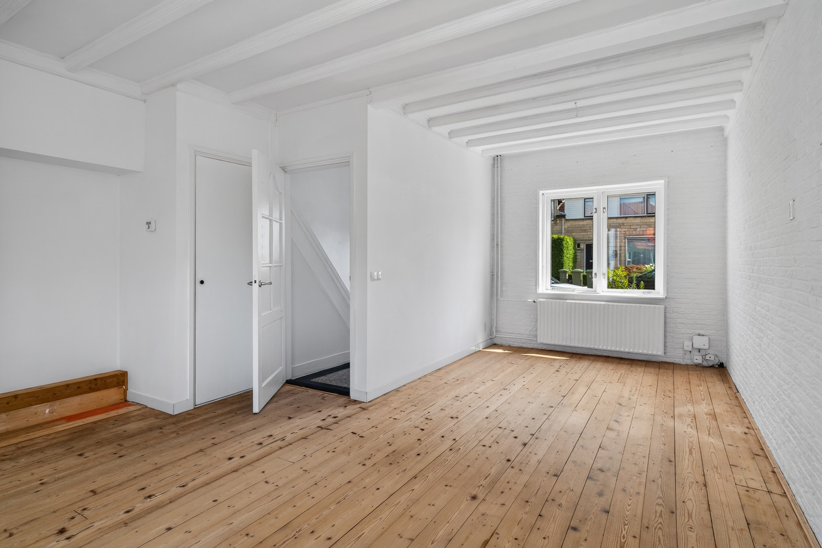 Hoekwoning te koop: Prins Mauritsweg 1, Waalre