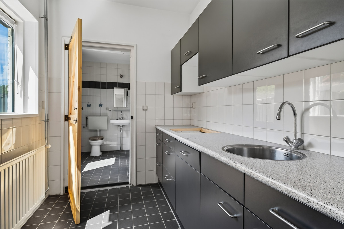 Hoekwoning te koop: Prins Mauritsweg 1, Waalre