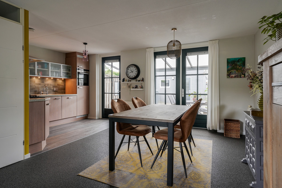 Tussenwoning te koop: Melvert 7, Helmond