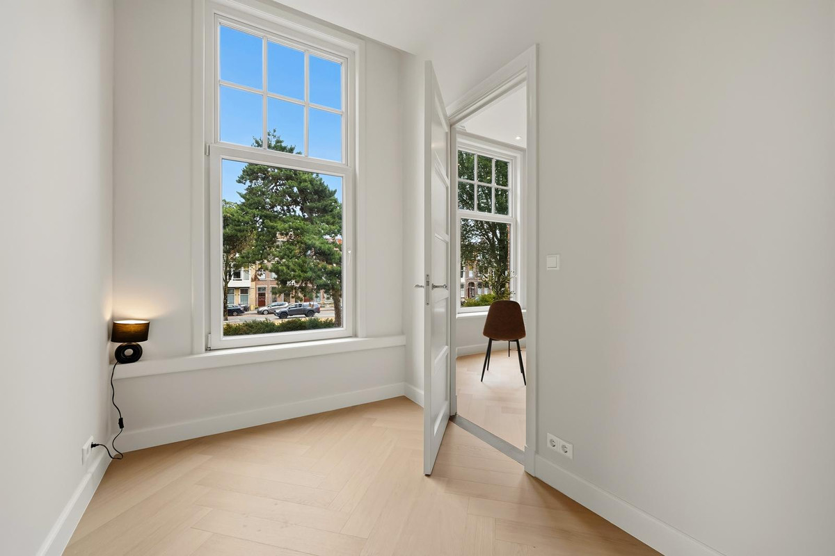 Appartement te koop: Van Boetzelaerlaan 72A, 'S-Gravenhage