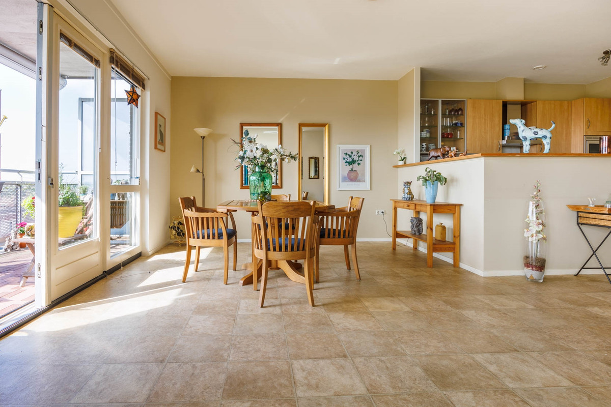 Appartement te koop: Laan van Berendrecht 288, Leiderdorp
