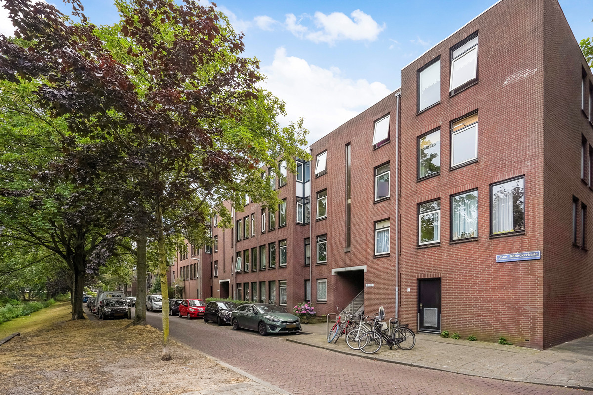 Appartement te koop: John Rädeckerkade 27, 'S-Gravenhage