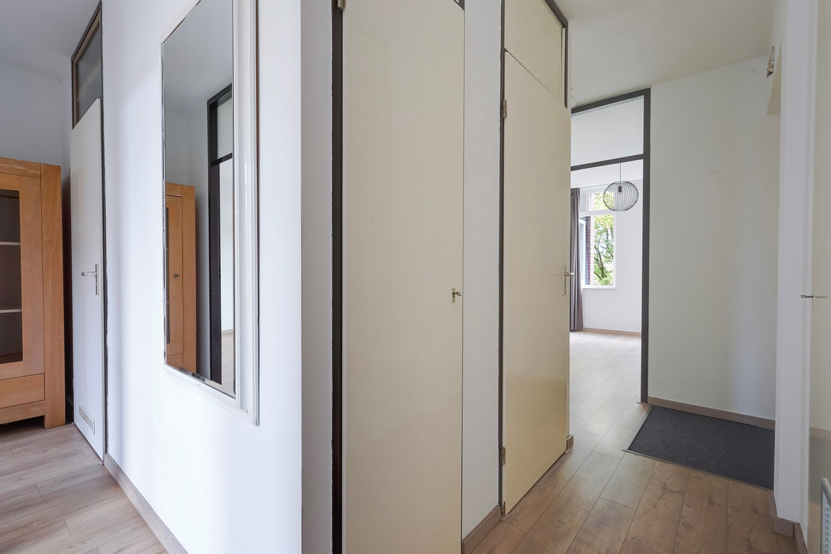 Appartement te koop: John Rädeckerkade 27, 'S-Gravenhage