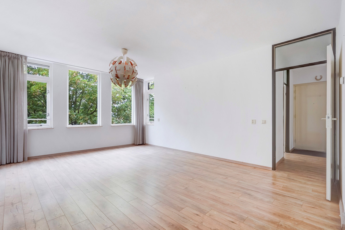 Appartement te koop: John Rädeckerkade 27, 'S-Gravenhage