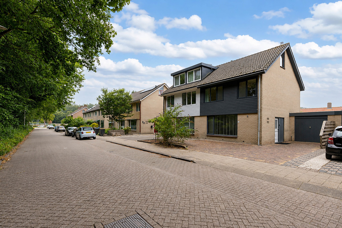 Tussenwoning te koop: Sportsingel 18, Bant