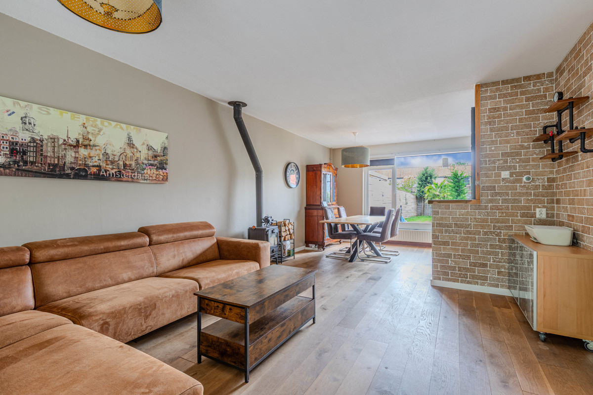 Tussenwoning te koop: Sportsingel 18, Bant