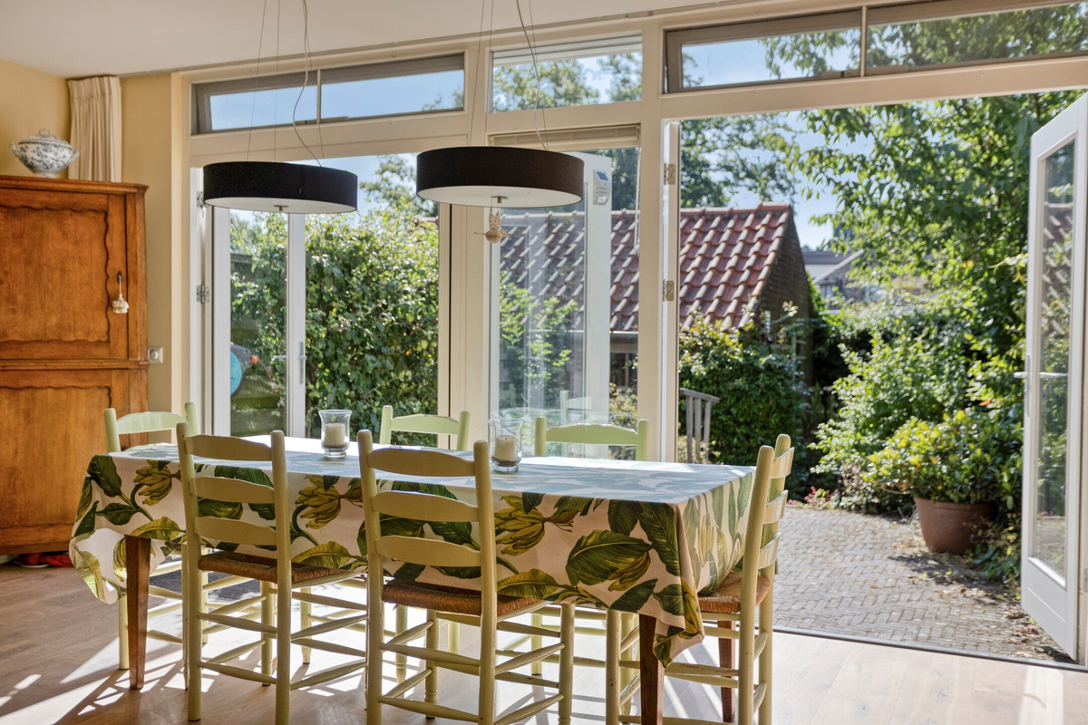 Tussenwoning te koop: Flevolaan 6, Muiderberg