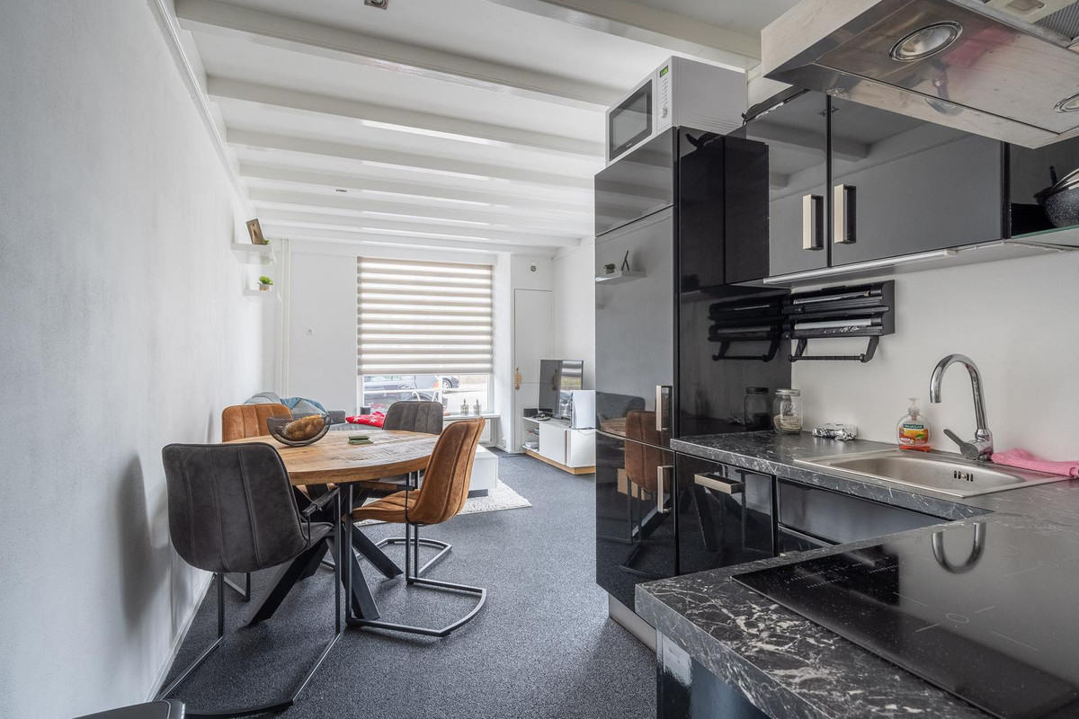 Hoekwoning te koop: Wattstraat 1A, Tilburg