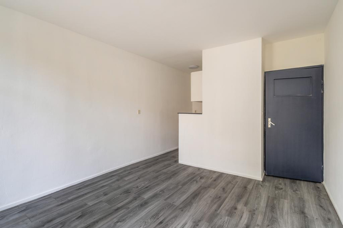 Studio te koop: Schietbaanlaan 74C, Rotterdam