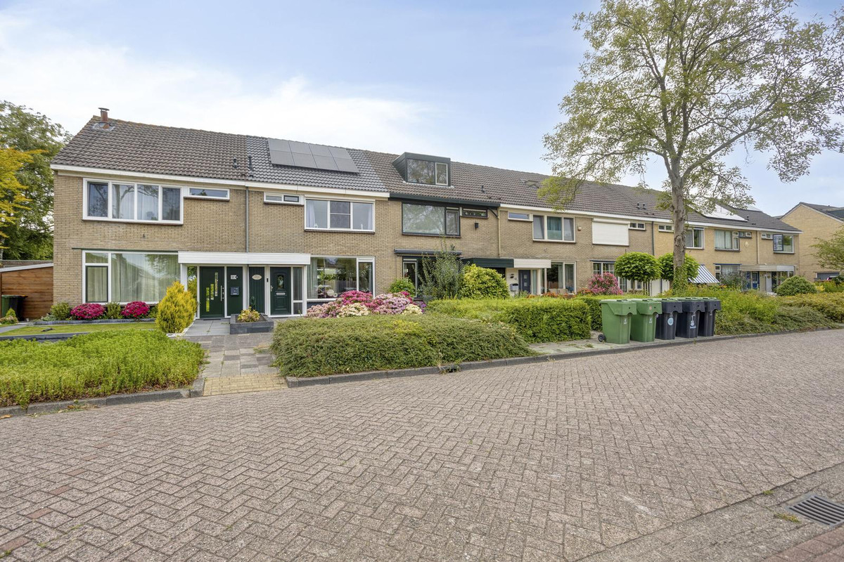 Tussenwoning te koop: Jan Mostaertlaan 46, Heerhugowaard
