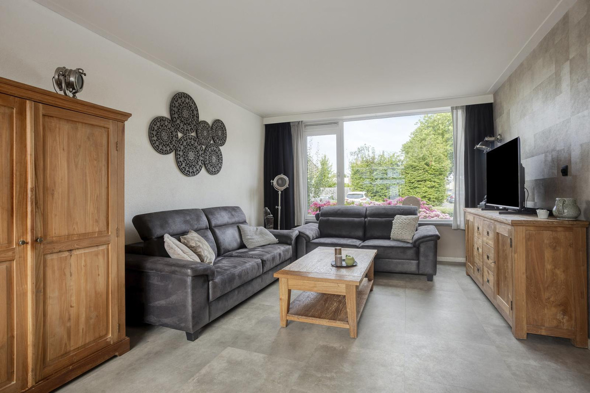 Tussenwoning te koop: Jan Mostaertlaan 46, Heerhugowaard
