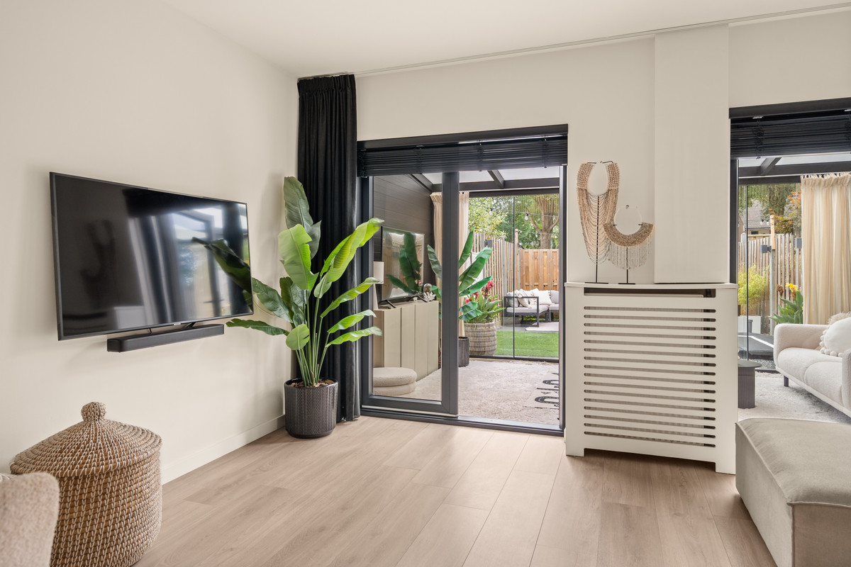 Tussenwoning te koop: Koningsdiep 51, Zaandam