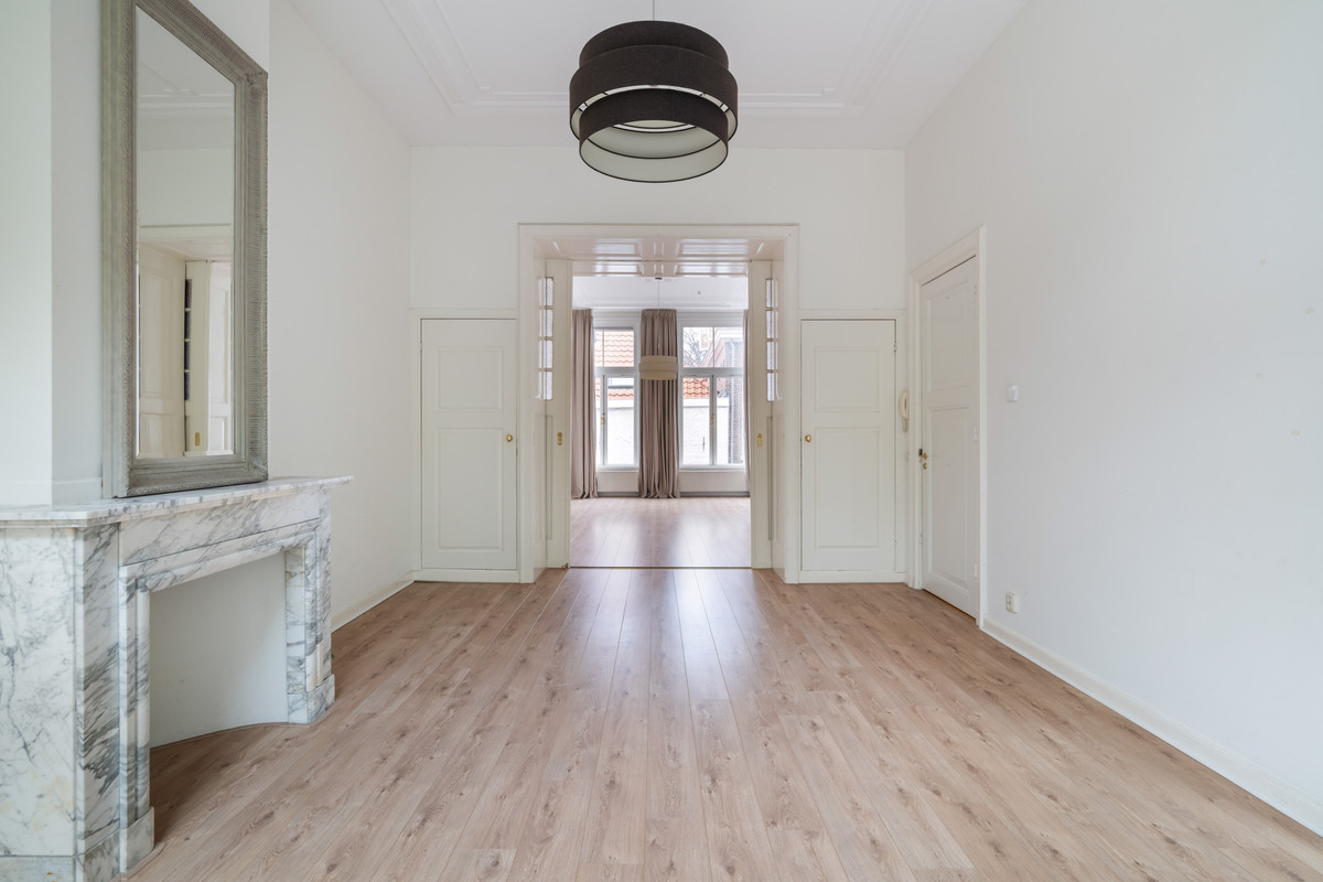 Appartement te huur: Hogewal 10, 'S-Gravenhage