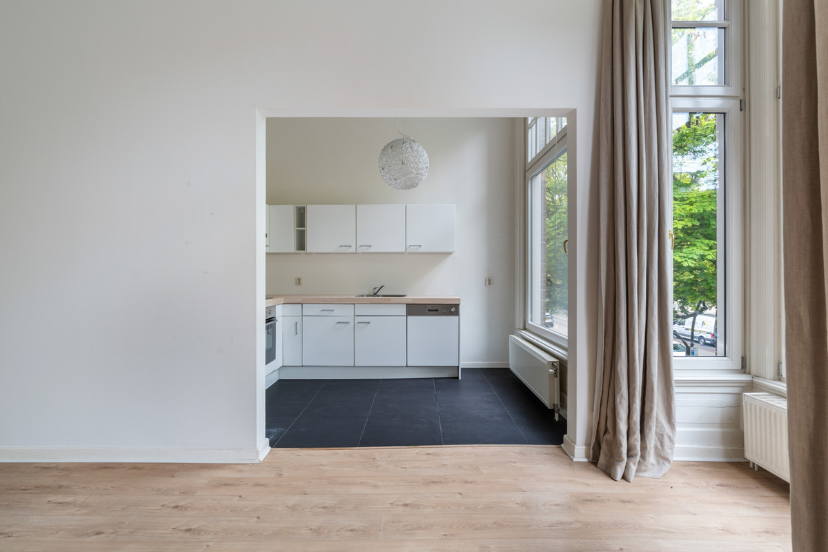 Appartement te huur: Hogewal 10, 'S-Gravenhage