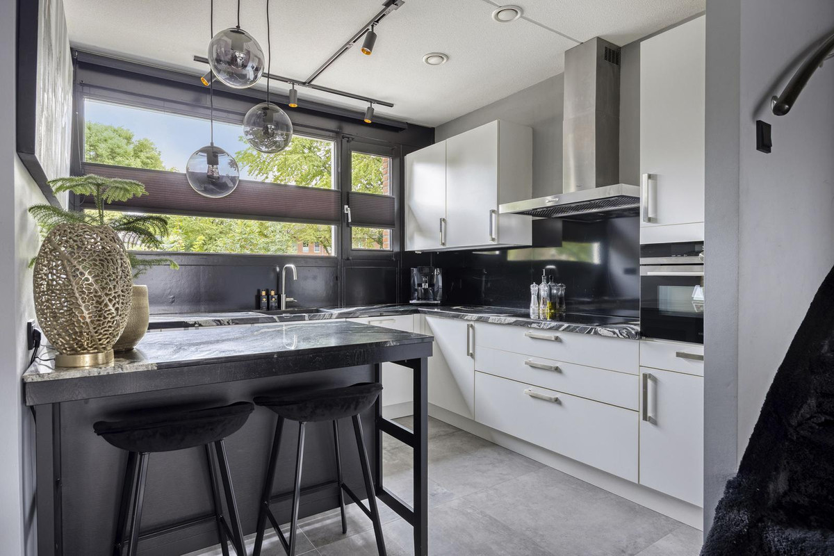 Tussenwoning te koop: Friezenplein 8, Maastricht