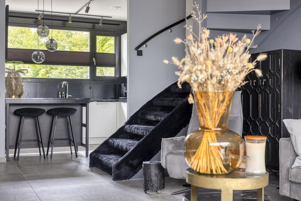 Tussenwoning te koop: Friezenplein 8, Maastricht