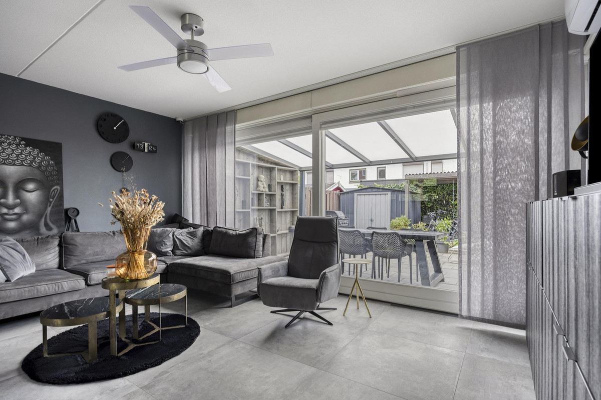 Tussenwoning te koop: Friezenplein 8, Maastricht