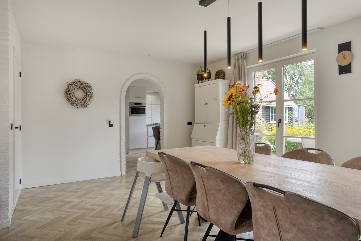 Vrijstaande woning te koop: Irisstraat 26, Hoek