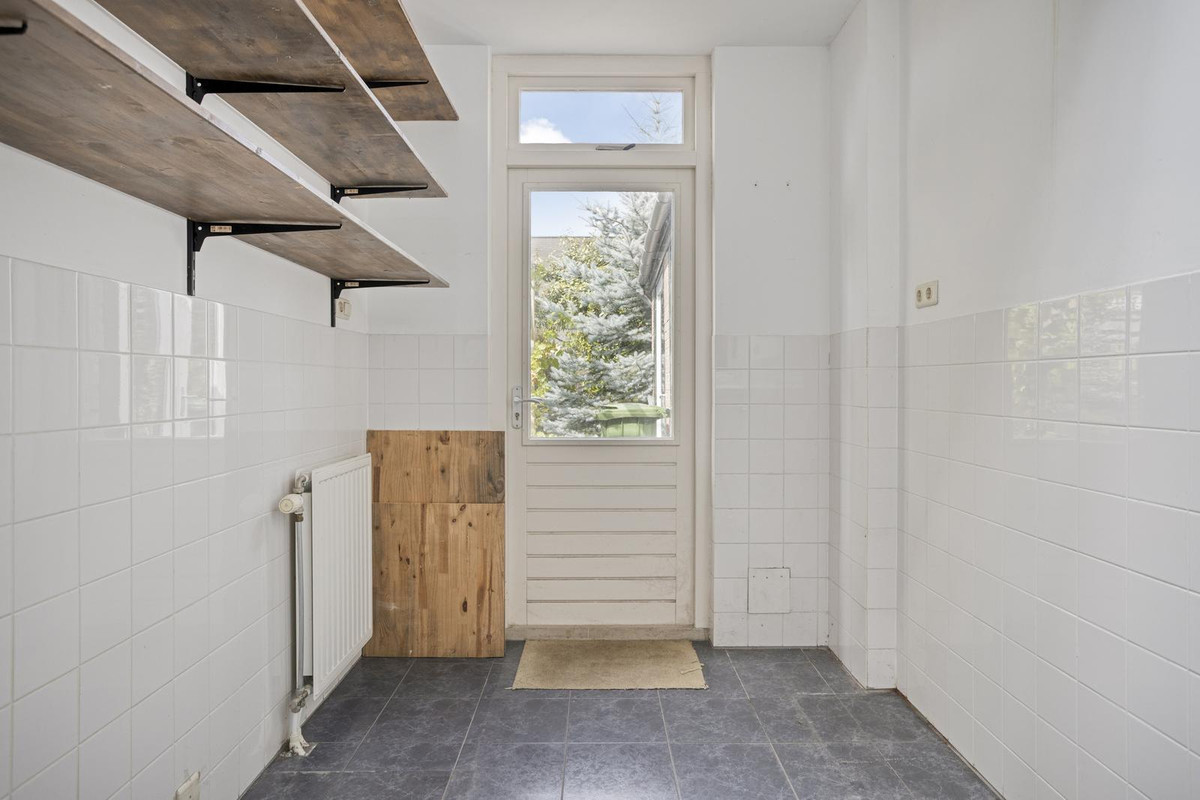 Tussenwoning te koop: Meeussenstraat 22, Bergen Op Zoom
