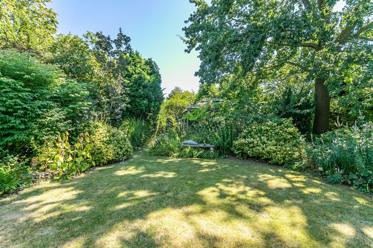 Hoekwoning te koop: De Kloes 11, Amstenrade