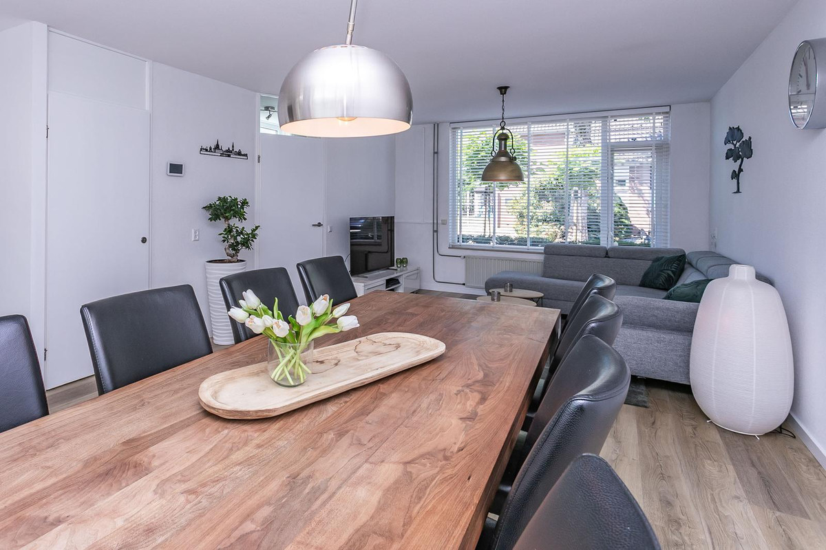 Hoekwoning te koop: De Kloes 11, Amstenrade