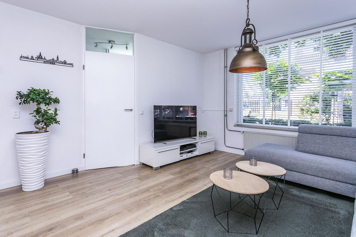 Hoekwoning te koop: De Kloes 11, Amstenrade