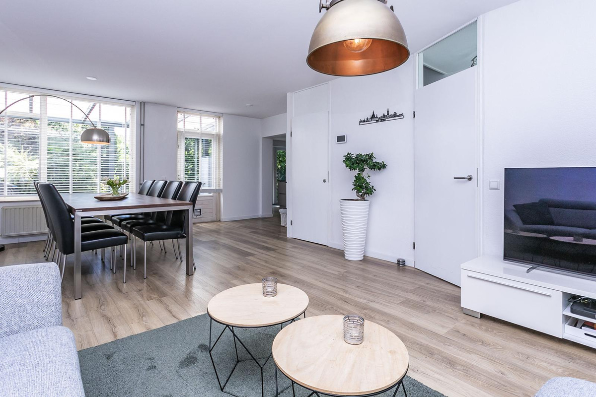 Hoekwoning te koop: De Kloes 11, Amstenrade
