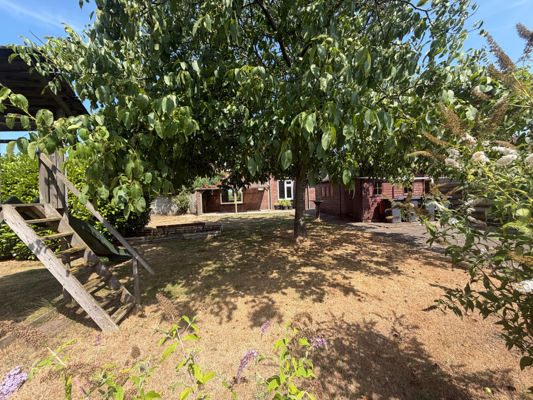 Hoekwoning te koop: Aaltenseweg 28, Varsseveld