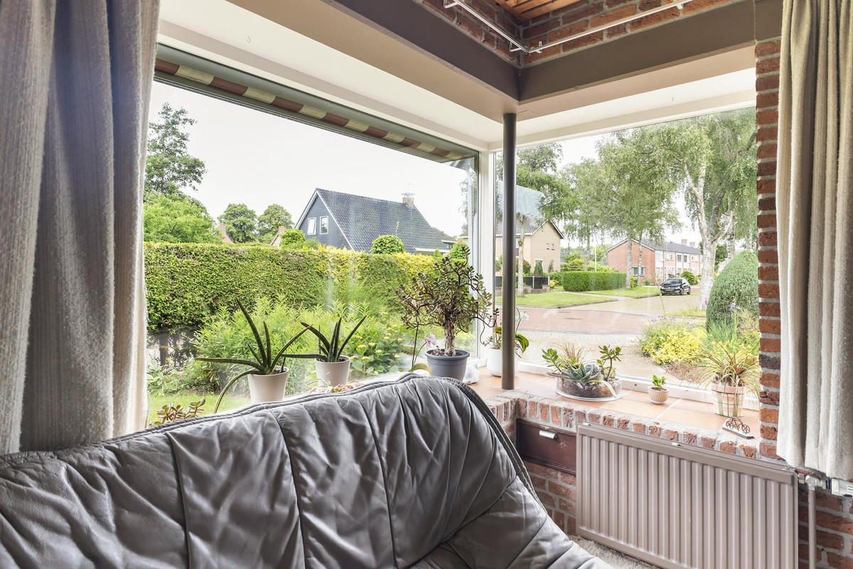 Vrijstaande woning te koop: Mejontsmastraat 10, Buitenpost