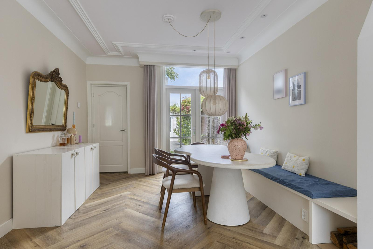 Tussenwoning te koop: Hart van Brabantlaan 121, Tilburg