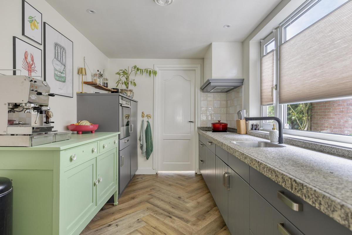 Tussenwoning te koop: Hart van Brabantlaan 121, Tilburg