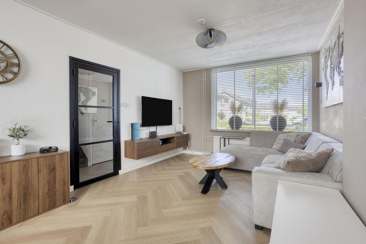 Tussenwoning te koop: Genechtstraat 55, Druten
