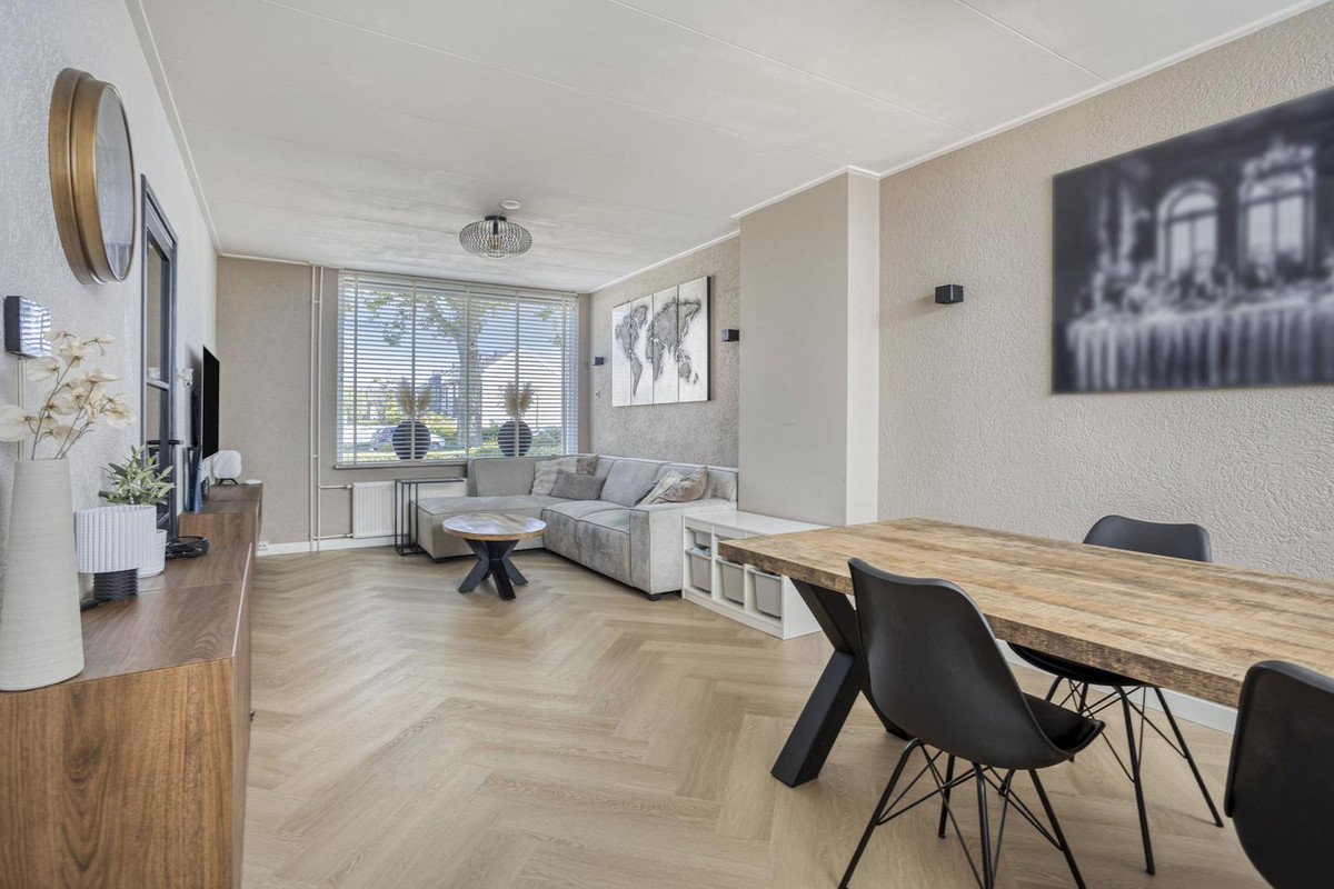 Tussenwoning te koop: Genechtstraat 55, Druten