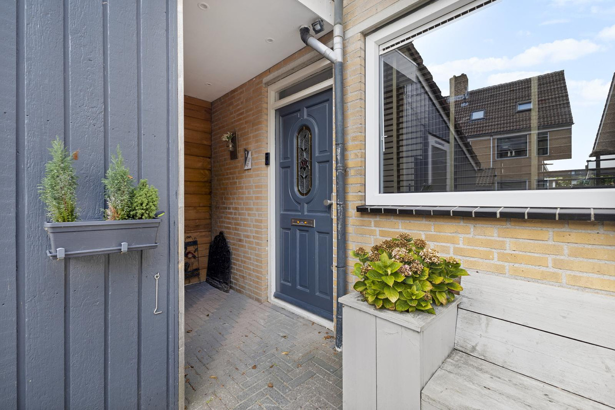 Hoekwoning te koop: Vleeshouwerstraat 1, Alkmaar