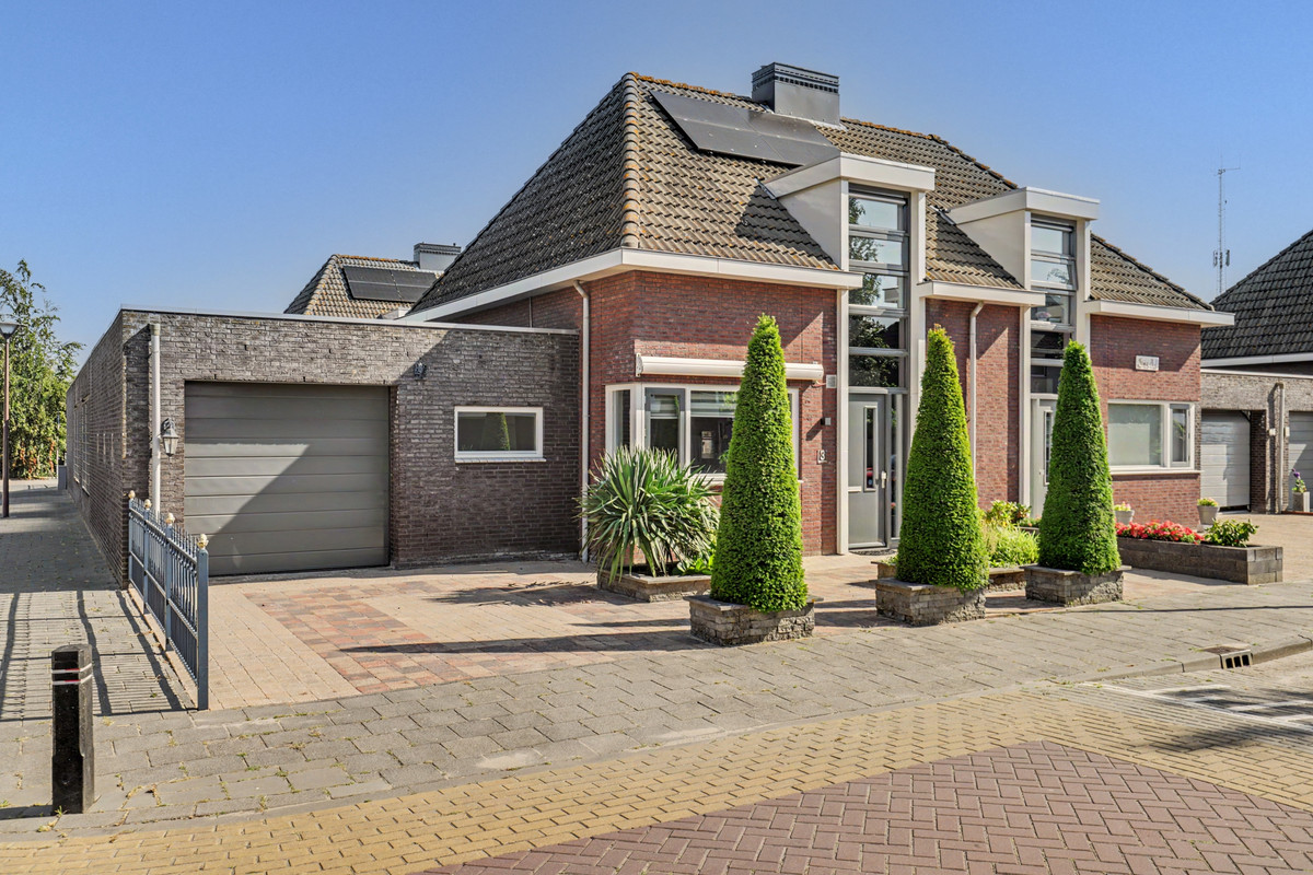 Tussenwoning te koop: Olmenstraat 3, Oudenbosch