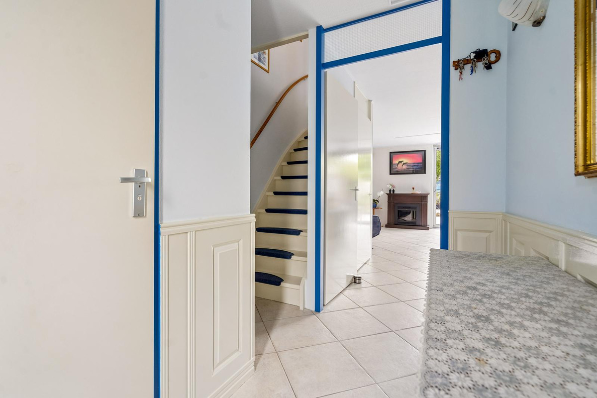 Tussenwoning te koop: Vijfherenlanden 152, Lelystad