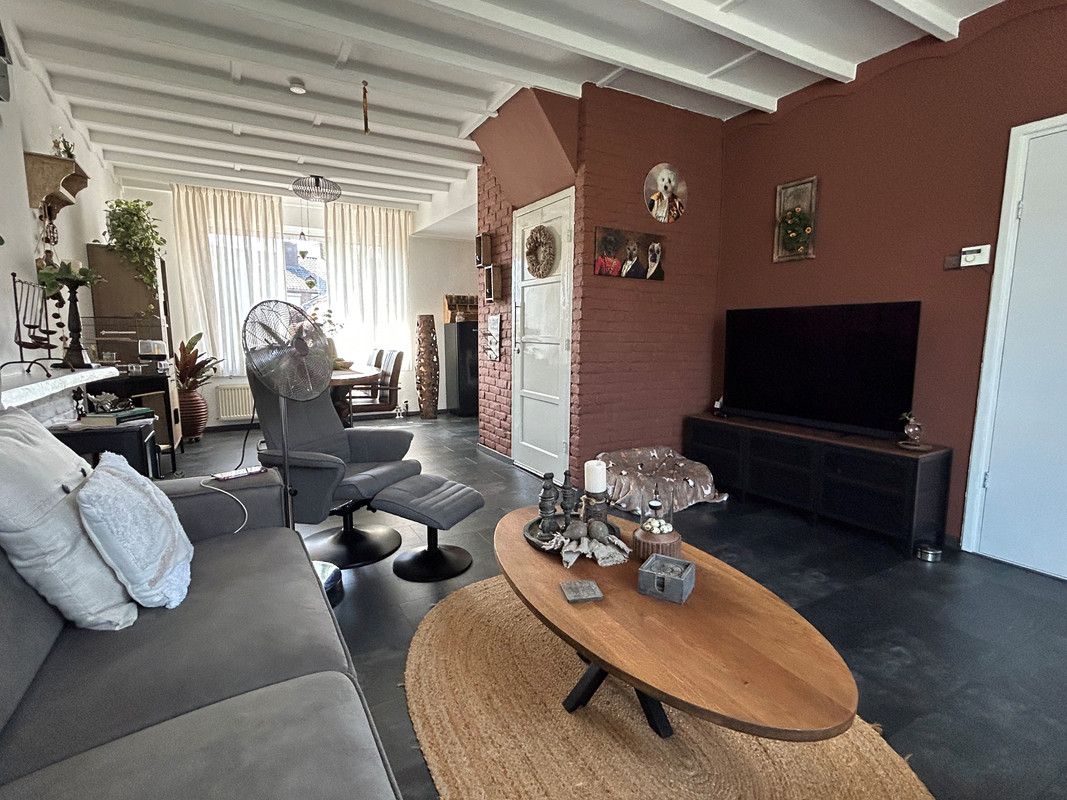 Hoekwoning te koop: Bergstraat 9, Hoensbroek