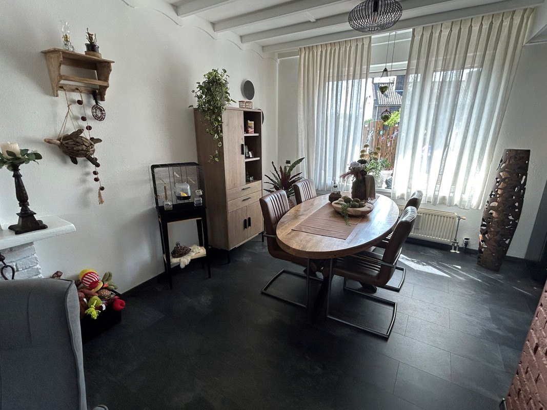 Hoekwoning te koop: Bergstraat 9, Hoensbroek